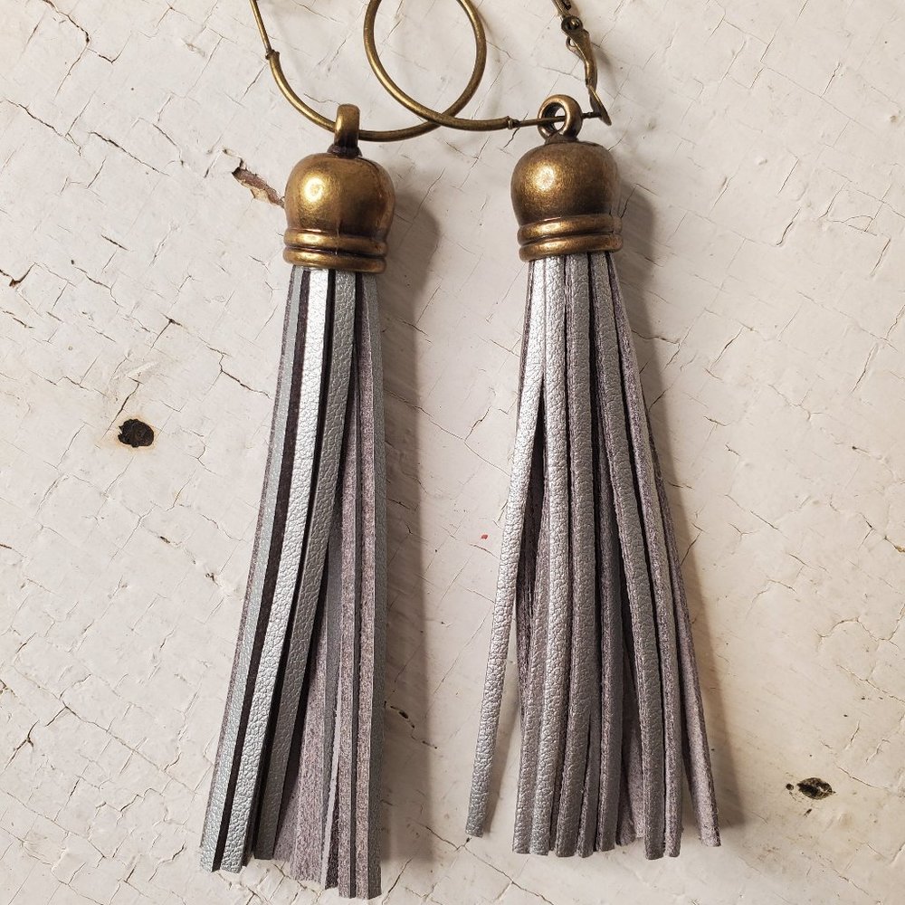 Sale 💕 Tassel Earrings